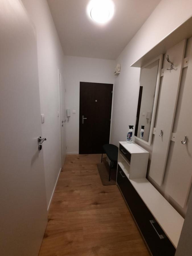 Apartment Klimka With Balcony, Free Wifi And Free Parking Μπρατισλάβα Εξωτερικό φωτογραφία