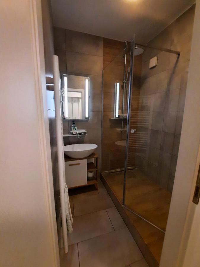 Apartment Klimka With Balcony, Free Wifi And Free Parking Μπρατισλάβα Εξωτερικό φωτογραφία