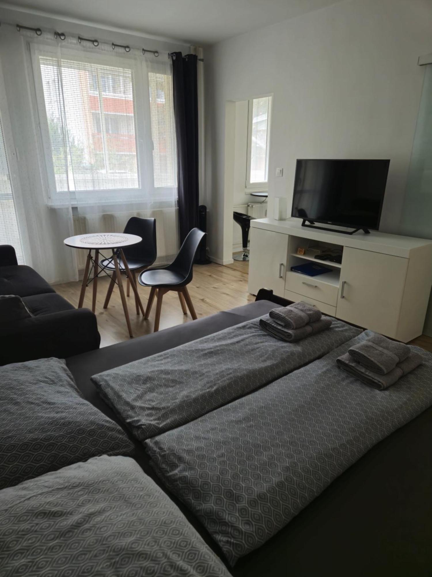 Apartment Klimka With Balcony, Free Wifi And Free Parking Μπρατισλάβα Εξωτερικό φωτογραφία